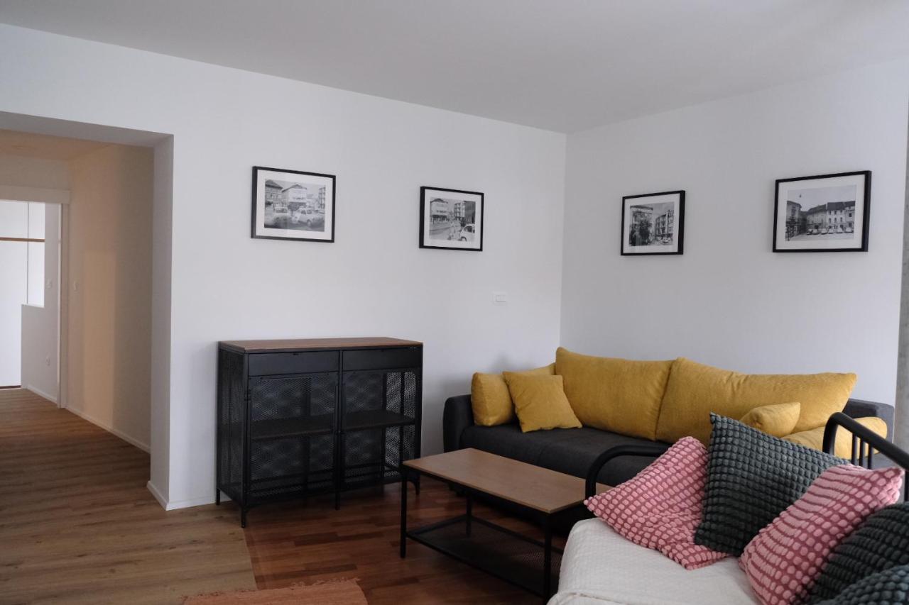 Central Apartment Maister Кран Екстериор снимка